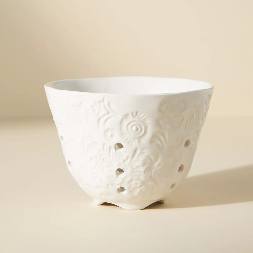 Anthropologie BRAND NEW, Thyra Berry Basket